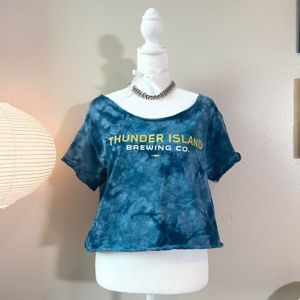 Blue tie dye off shoulder Thunder Island cropped tee M